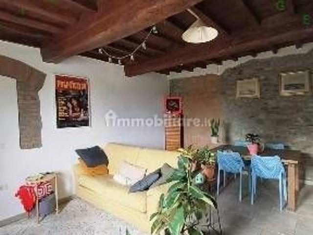 Trilocale viale DELLA LIBERTA' 19, Centro, Barberino di Mugello