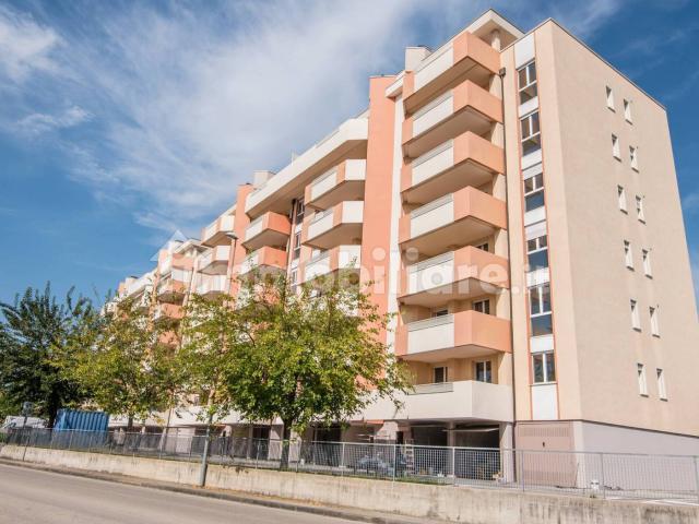 Trilocale viale delle Fornaci 70, Santa Bertilla Mercato Nuovo, Vicenza
