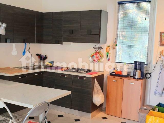 Trilocale viale Enrico Millo 62, Centro, Chiavari