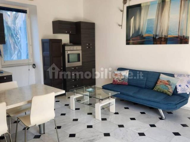 Trilocale viale Enrico Millo 62, Centro, Chiavari