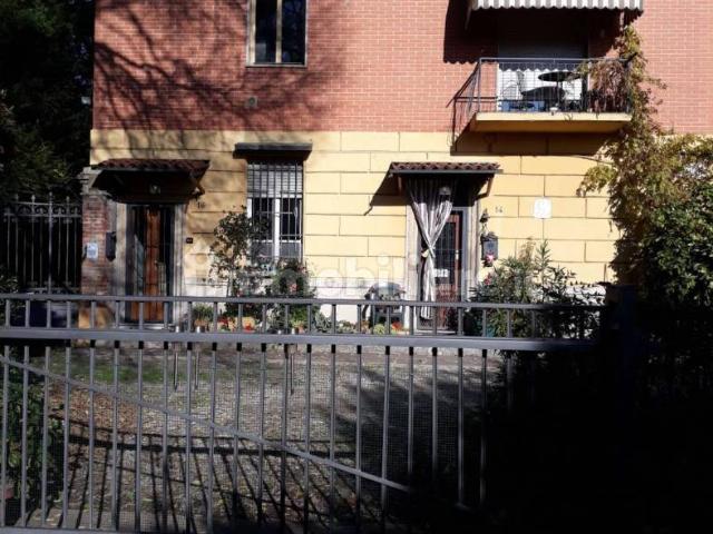Trilocale viale Europa 1, Centro, Brugherio