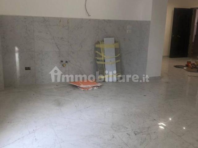 Trilocale viale Olimpico, Aversa
