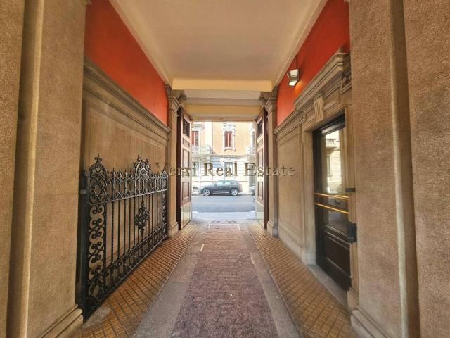 Trilocale viale Monte Nero, Montenero, Milano