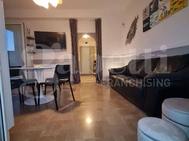 Trilocale viale Matteotti, 107, Centro, Nettuno