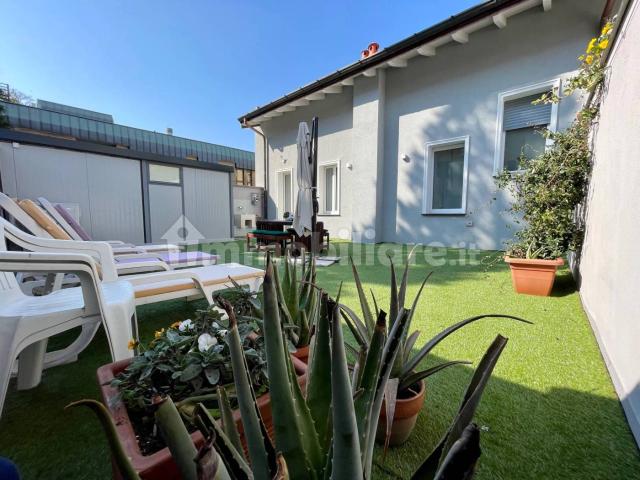 Trilocale viale Milano 18, Centro, Varese