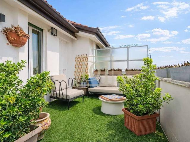 Trilocale viale Premuda, 16, Piave Tricolore, Milano
