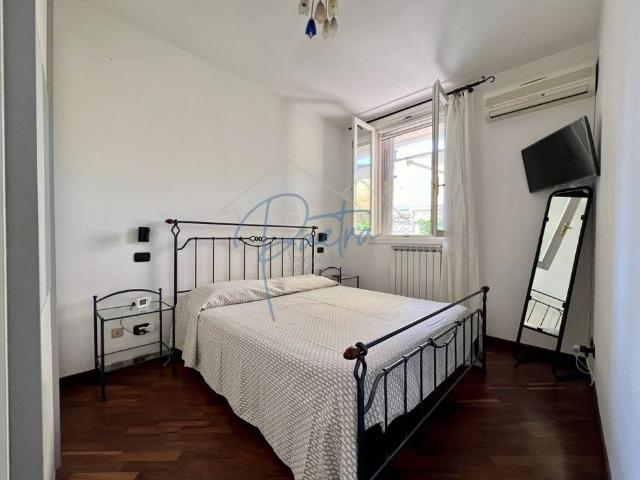 Trilocale viale Roma, 337, Marina di Massa Centro, Massa