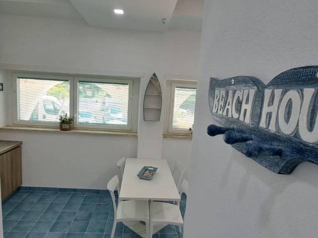 Trilocale viale Regina Elena 14, Centro, San Felice Circeo