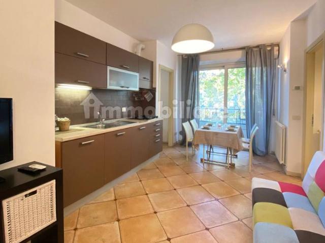Trilocale viale Tito Speri 32, Abissinia, Riccione