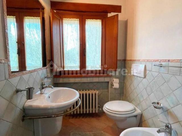 Trilocale viale Trasimeno, Magione
