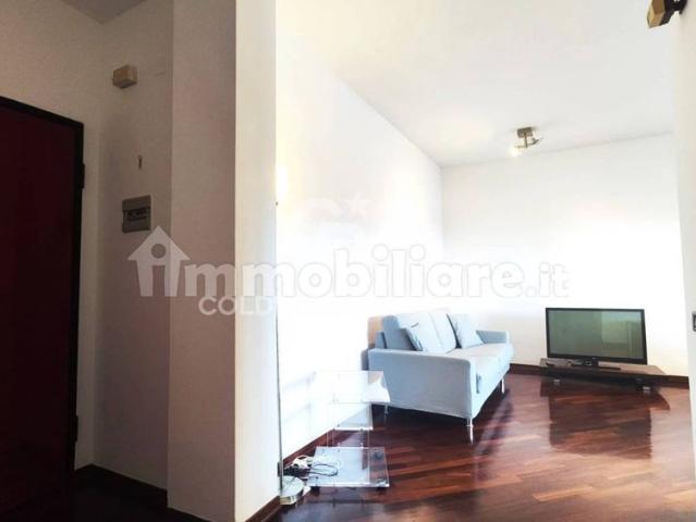Trilocale viale Vito Vittorio Lenoci 12, San Pasquale, Bari