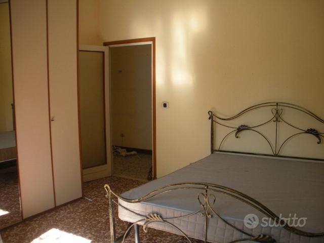 Trilocale vicino ospedale maggiore ed economia