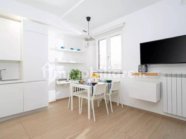 Trilocale Vico Lungo 7, Centro, Vico Equense