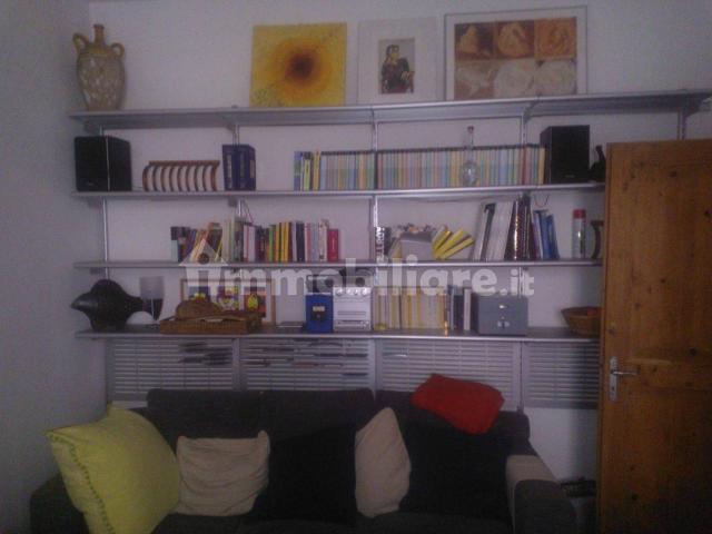 Trilocale vicolo de' Facchini 5, Centro Storico, Bologna