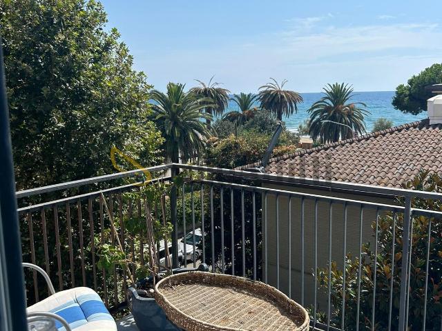 Trilocale vista mare a Terracina