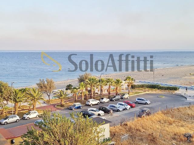 Trilocale vista mare, Catanzaro lido lungomare