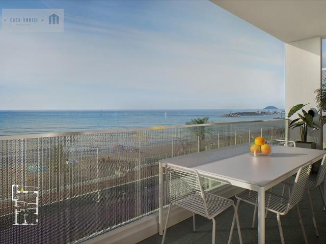 Trilocale vista mare in via xxv aprile 189, Pietra Ligure
