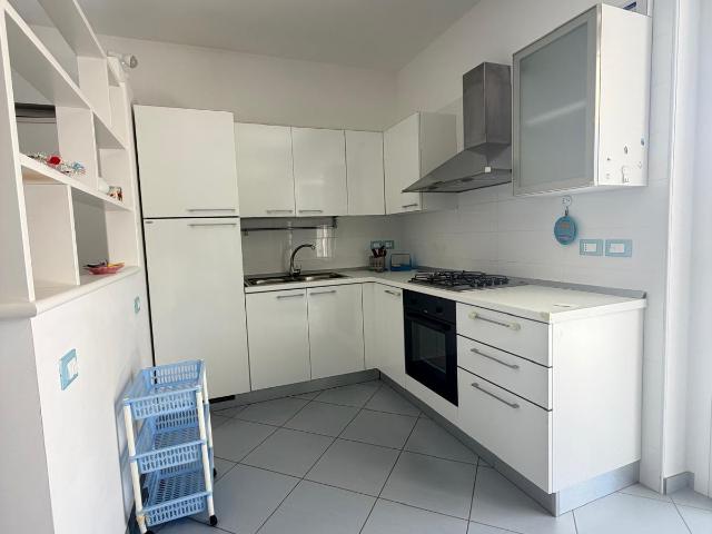 Trilocale vista mare in viale maiella 23/a, Francavilla al Mare