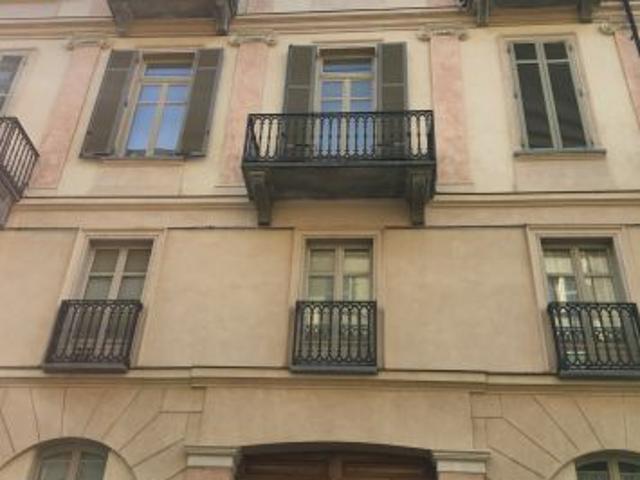 Trilocale zona Vanchiglia