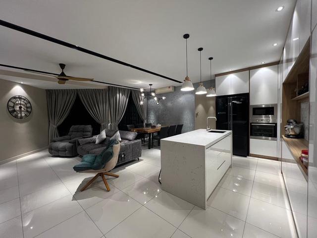 Trinity Aquata Unit For Sale Condo Sungai Besi Dijual LRT nearby