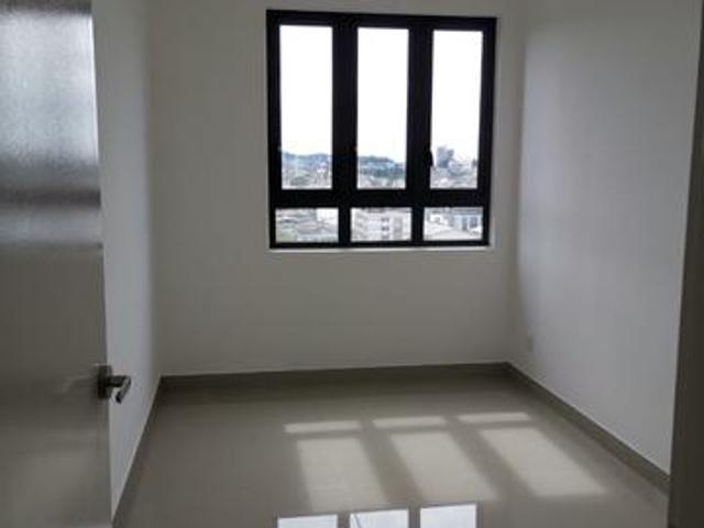 Trinity Lemanja 960sqft2parking Freehold Basic Unit