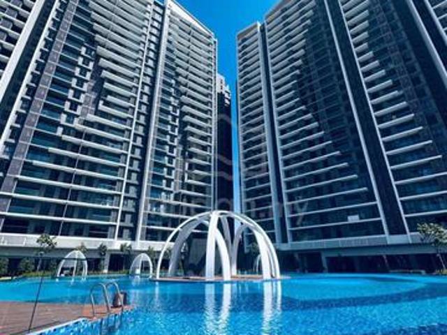 Trinity Wellnessa Condominium Ampang MRR2 roadside