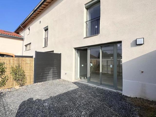 Triplex maison de village