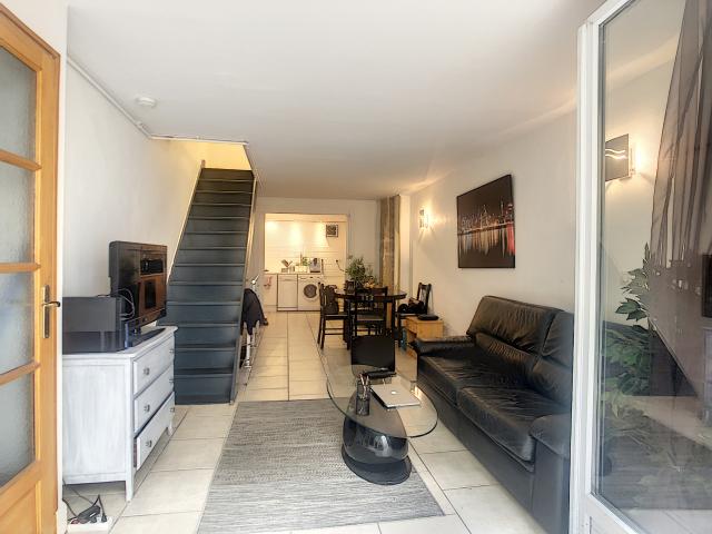Triplex meublé 85m2 Triangle d'Or Lyon 6ème