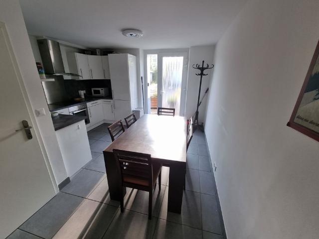 Triplex available immediately
