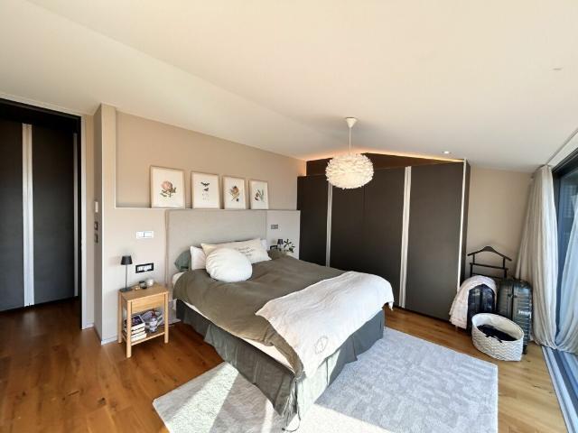 Triplex avec situation exceptionnelle au calme! Dreamo. Ch