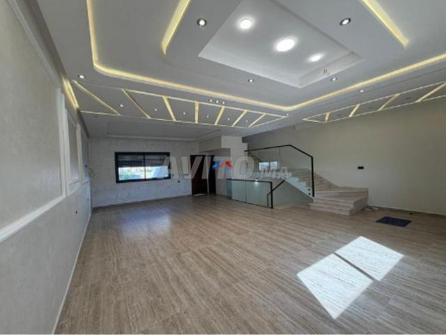 Triplex à louer Harhoura