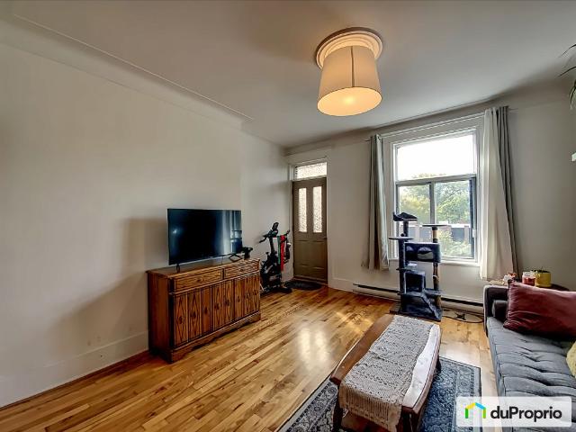 Triplex à vendre Le Sud Ouest 6 chambres 3 salles de bain #1076
