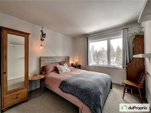 Triplex à vendre Val David 6 chambres 3 salles de bain #1067