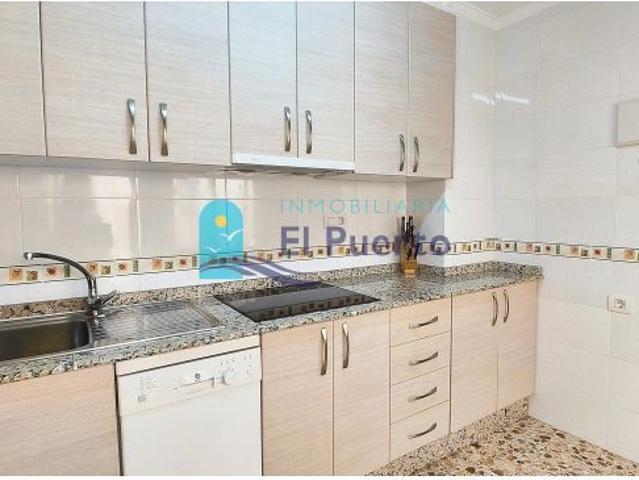 TRÍPLEX CON GARAJE A SOLO 100 METROS DEL PASEO MARÍTIMO – REF. 1788
