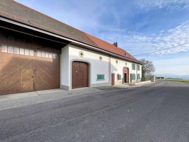 Triplex d’exception avec jardin et vue panoramique sur le Lac