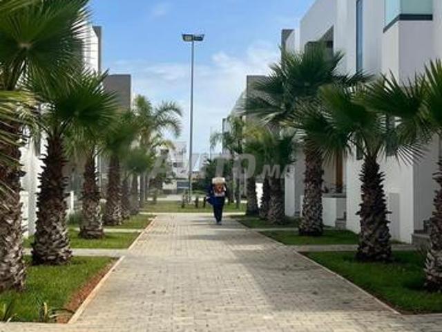 Triplex dans une résidence fermée à Harhoura