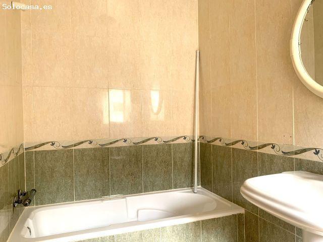 Triplex en Alquiler en Albox, Almería