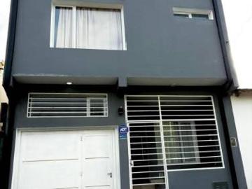 Tríplex en Barrio Cumelén