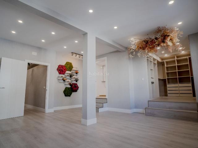 Tríplex en venta en Madrid, Prosperidad. Vivienda disponible recién reformada. Tríplex.