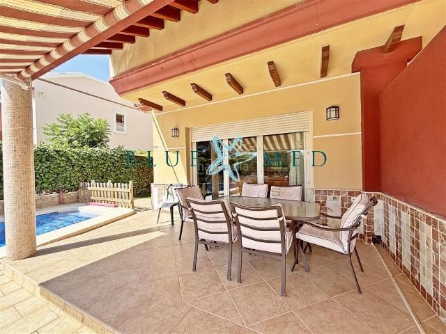 Tríplex en venta en Mazarrón, El Alamillo. ESPECTACULAR TRÍPLEX PAREADO CON PISCINA PRIVADA VISTAS AL MAR EN EL ALAMILLO. Tríplex.