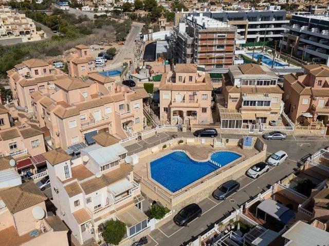 Tríplex en venta en Orihuela, Playa Flamenca. Tríplex de 3 dormitorios en orihuela costa. Tríplex.