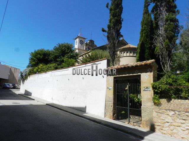 Tríplex en venta en Castellet i la Gornal. GRAN CASA FAMILIAR DE TRES VIVIENDAS EN UN LUGAR IDEAL DEL PENEDÉS. Tríplex Castellet i la.