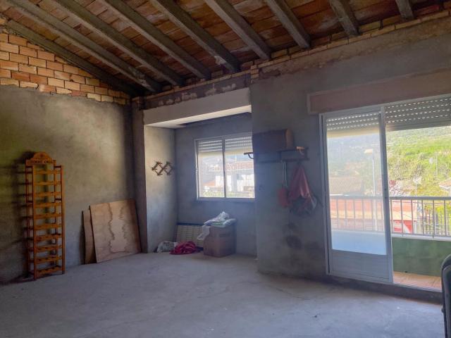 Tríplex en venta en Chera. Tríplex.
