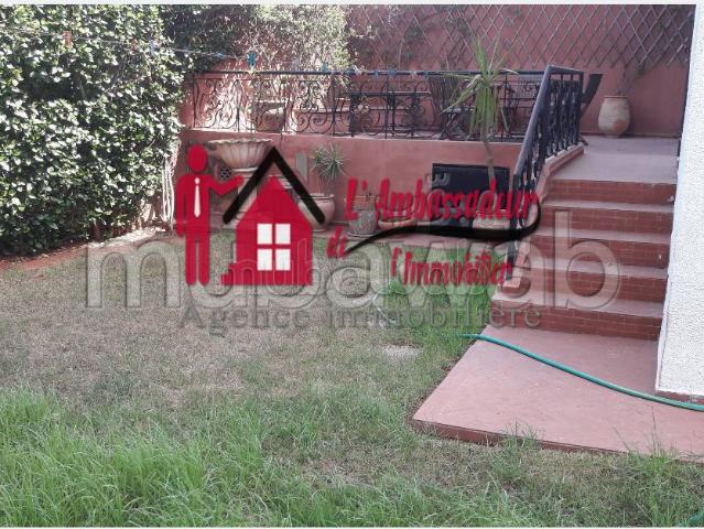 Triplex Villa de 400 m2 à Val d'anfa