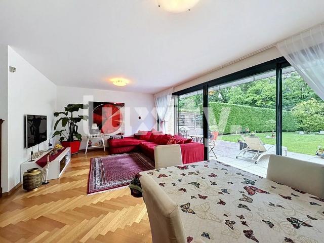 Triplex with terrace & private garden at the gates of Geneva
