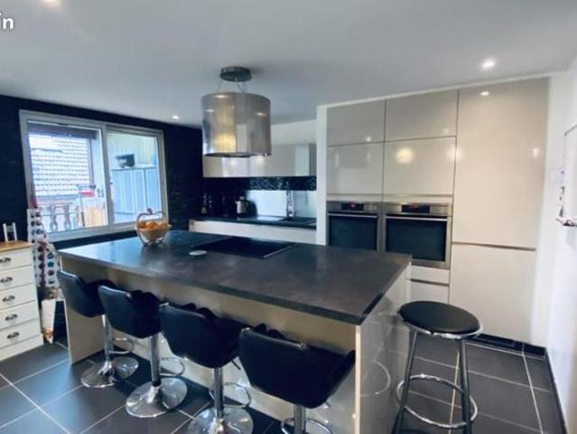 Triplex 219 m² PONTARLIER