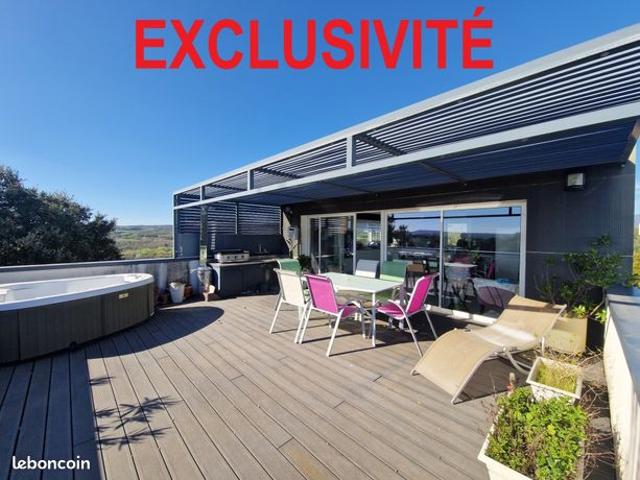 Triplex 2 pièces 130 m²