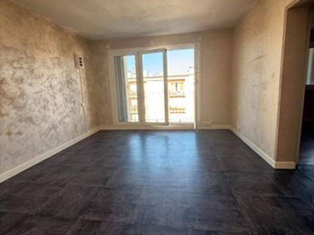 Triplex 2 pièces 49 m²