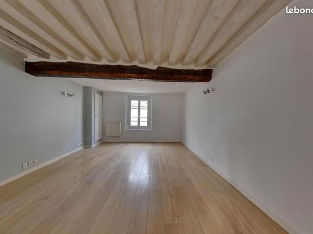 Triplex 2 pièces 60 m²