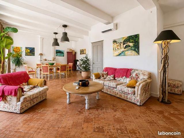 Triplex 3 pièces 1573 m²